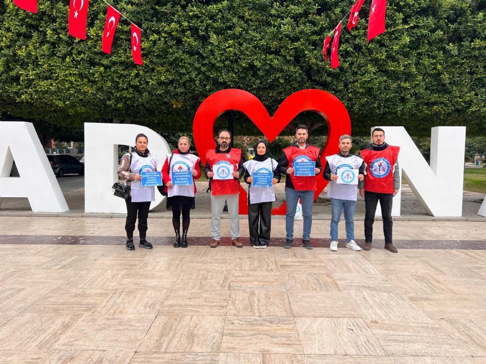 Eğitim Çalışanlarından Tepki: Yoksulluğa Mahkûm Edilemeyiz!