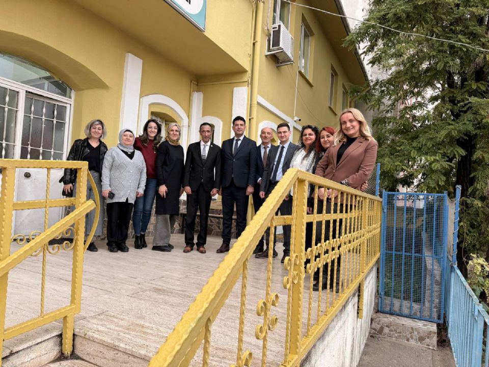 Genel Başkanımız Oğuz Özat Kırklareli'de Okul ve Kurum Ziyaretlerinde Bulundu Genel Başkanımız Oğuz Özat Kırklareli'de Okul ve Kurum Ziyaretlerinde Bulundu