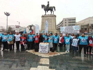Eğitim Gücü SEN'den Öğretmen Maaşlarına Tepki